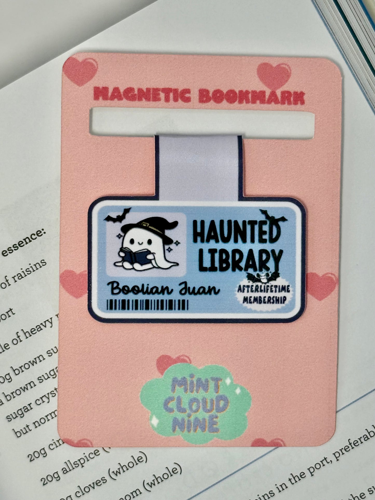 MAGNETIC BOOKMARK - HAUNTED LIBRARY