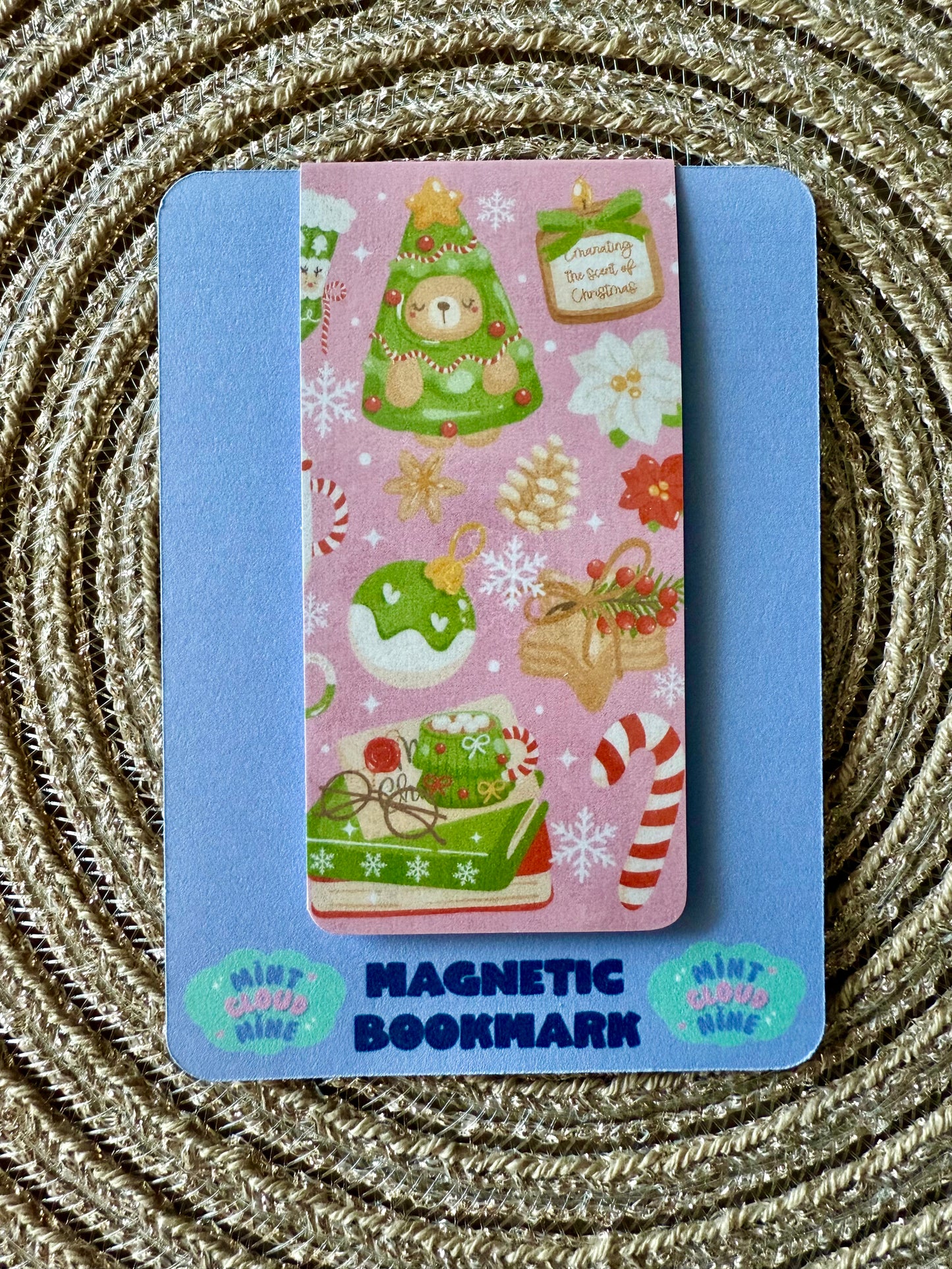 EVEN MAGNETIC BOOKMARK - COZY PINK HOLIDAY
