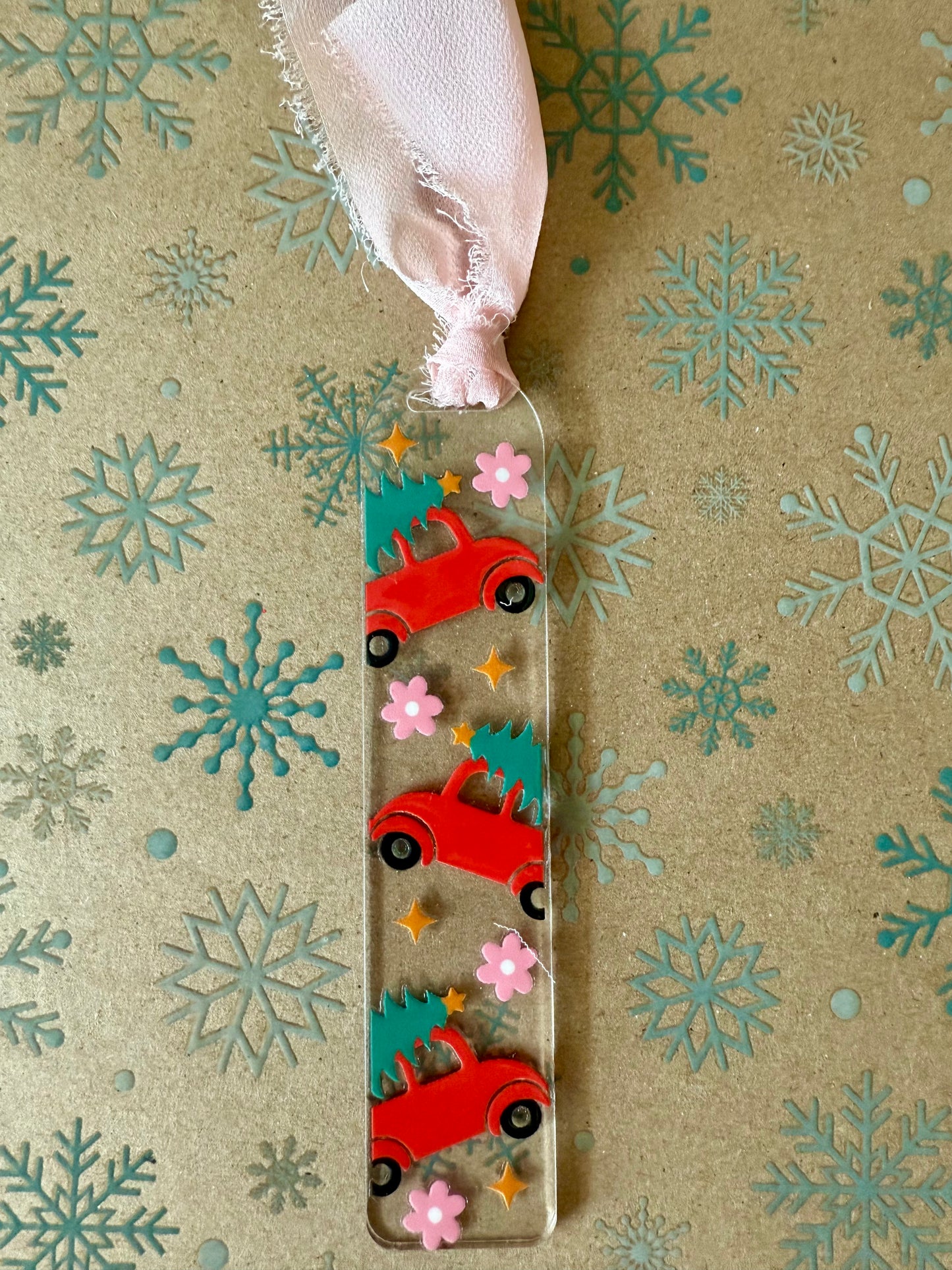 ACRYLIC BOOKMARK - CHRISTMAS RED TRUCKS