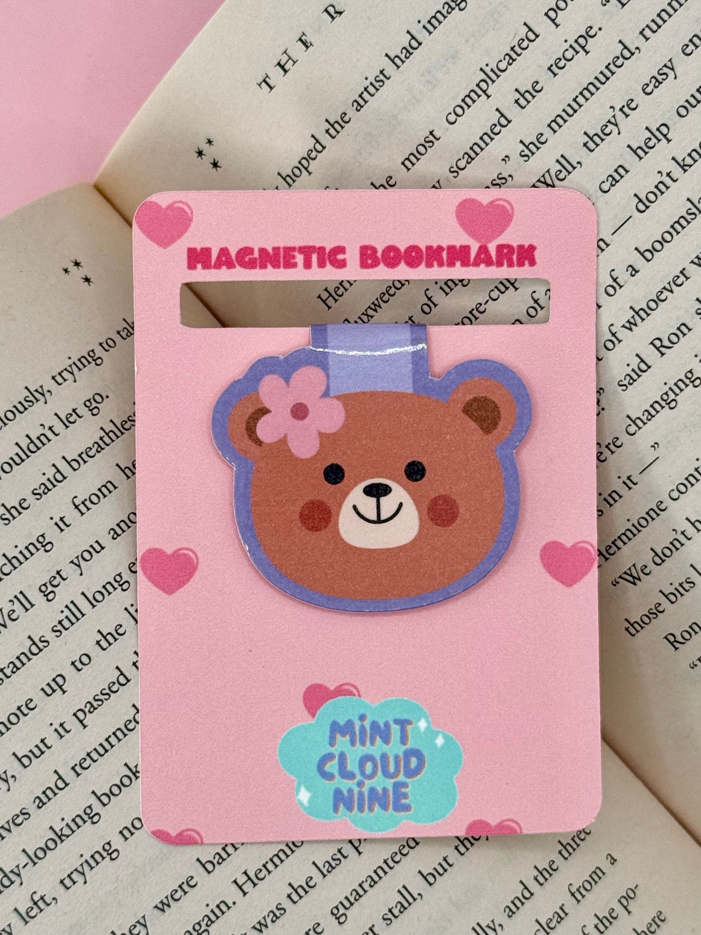 MAGNETIC BOOKMARK - CUTE BEAR