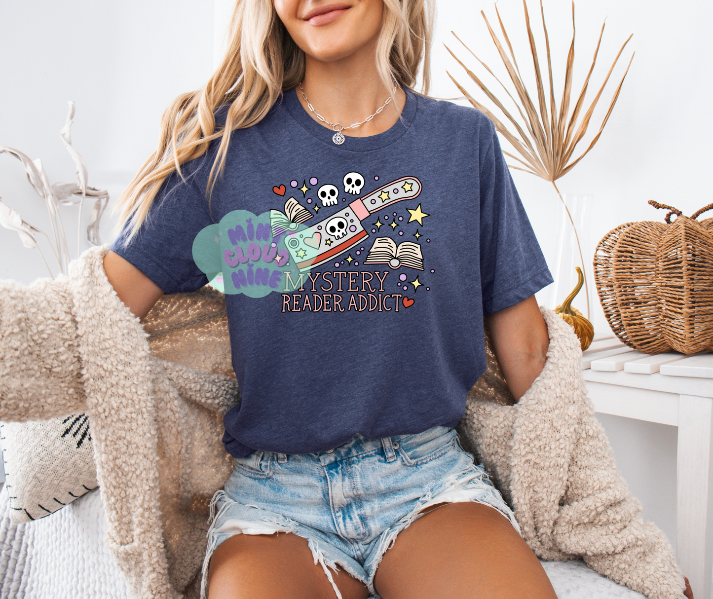 T-SHIRT - MYSTERY READER ADDICT