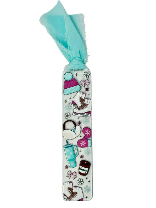 ACRYLIC BOOKMARK - LOVE ICE SKATING