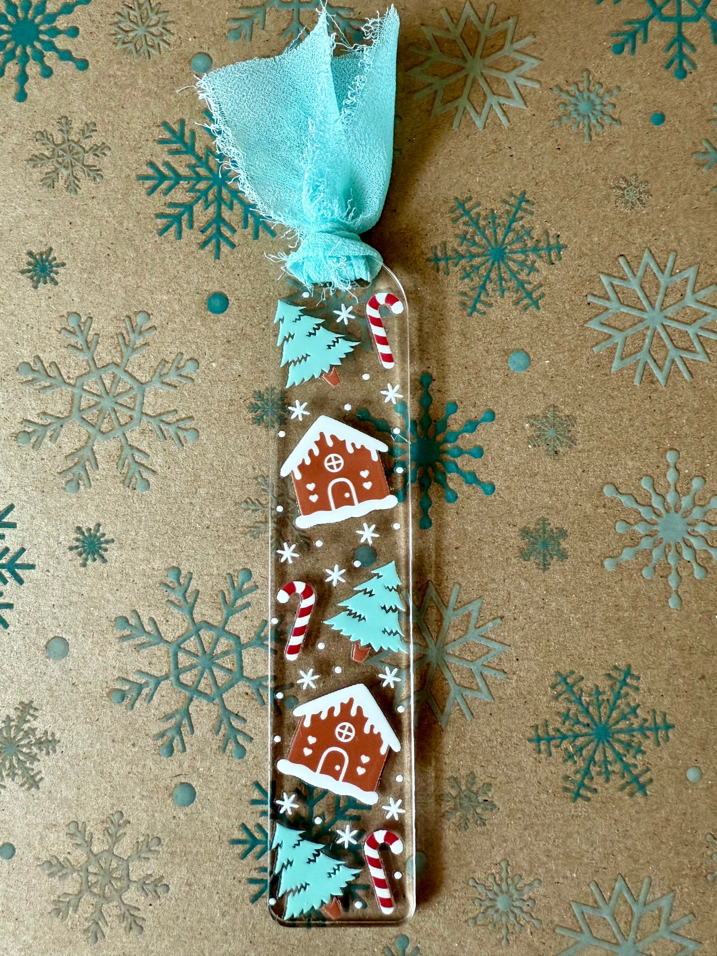 ACRYLIC BOOKMARK - COZY WINTER WONDERLAND