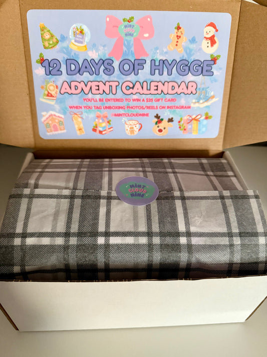 MYSTERY CLOUD BOX - 12 DAYS OF HYGGE ADVENT CALENDAR