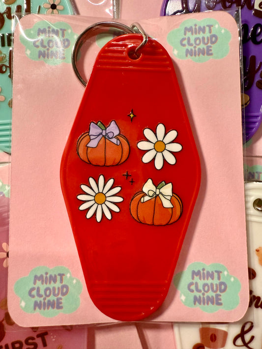 RETRO MOTEL KEYCHAIN - PUMPKIN DAISY (LIMITED)
